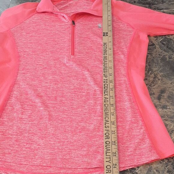 Under Armour athletic shirt  - Picture 10 of 12